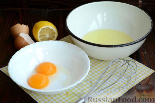Суп с куриными фрикадельками и яично-лимонной заправкой